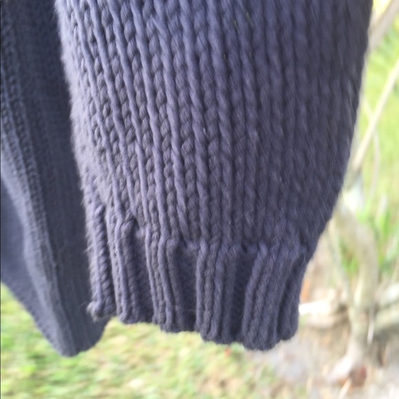 COPY - VINCE BERGDORF GOODMAN SWEATER DUSTY BLUE … - Picture 5 of 8